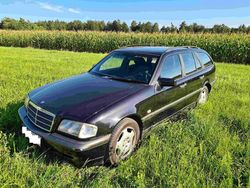Schwarz Gebraucht 2001 Mercedes C200 Kombi | 1.990 € (Guter Preis)