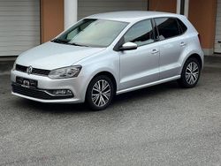 Silber Gebraucht 2016 VW Polo Allstar Limousine | 6.900 € (Guter Preis)