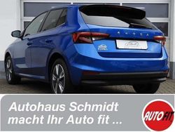 Raceblau metallic Gebraucht 2023 Skoda Fabia Style Kleinwagen | 24.700 €