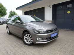 Limestone grey Gebraucht 2018 VW Polo Highline Limousine | 11.650 € (Guter Preis)