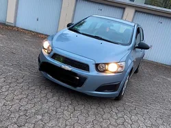 Andere farben Gebraucht 2013 Chevrolet Aveo Kleinwagen | 3.800 €