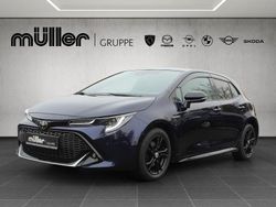Dark blue metallic (metallic) Gebraucht 2021 Toyota Corolla Hybrid Sport Limousine | 23.990 € (Etwas zu teuer)