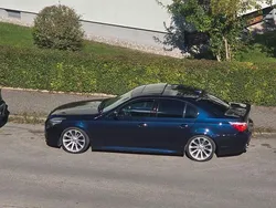 Blau Gebraucht 2007 BMW 530 M Sport Limousine | 13.999 €