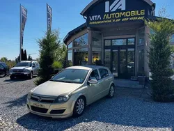 Gelb Gebraucht 2004 Opel Astra Cosmo Limousine | 600 € (Superpreis)