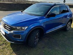 Blau Gebraucht 2021 VW T-Roc Active SUV | 18.800 € (Fairer Preis)