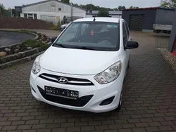Weiß Gebraucht 2013 Hyundai i10 Edition Kleinwagen | 1.750 € (Superpreis)
