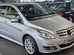 Silber Gebraucht 2010 Mercedes B180 Sport Edition Van / Kleinbus | 10.000 € (Teuer)