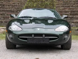 Grün Gebraucht 1997 Jaguar XK Coupé | 24.999 € (Etwas zu teuer)