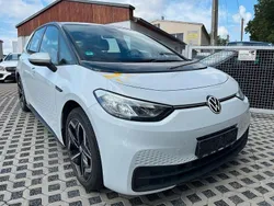 Weiß Gebraucht 2021 VW ID.3 Pro Kleinwagen | 16.500 € (Guter Preis)