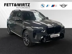 Andere Gebraucht 2023 BMW X7 M Sport SUV | 96.900 € (Fairer Preis)