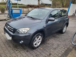 Grau Gebraucht 2008 Toyota RAV4 Sol SUV | 4.900 € (Fairer Preis)
