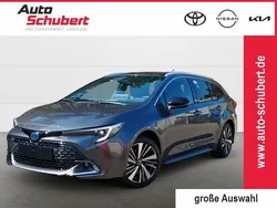 Schwarz Neu 2025 Toyota Corolla Kombi | 32.790 €