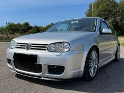 Silber Gebraucht 2002 VW Golf IV R Limousine | 44.500 €