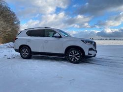 Weiß Gebraucht 2023 Ssangyong (KGM) Rexton Sapphire SUV | 34.500 € (Fairer Preis)