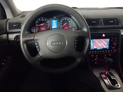 Grau Gebraucht 2004 Audi A4 Kombi | 1.990 € (Superpreis)