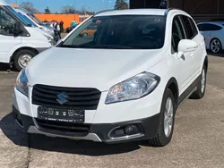 Weiß Gebraucht 2014 Suzuki SX4 S-Cross SUV | 9.999 € (Fairer Preis)