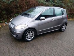 Gold Gebraucht 2005 Mercedes A200 AMG Kleinwagen | 1.000 €