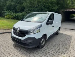 Weiß Gebraucht 2019 Renault Trafic Komfort Van | 6.999 €