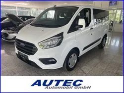 Weiss Gebraucht 2021 Ford Transit Custom Kombi | 25.888 € (Etwas zu teuer)