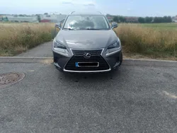 Grau Gebraucht 2020 Lexus NX300h SUV | 24.900 € (Superpreis)