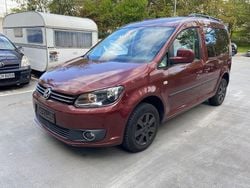 Rot Gebraucht 2014 VW Caddy Van / Kleinbus | 6.500 € (Guter Preis)