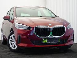 Rot Gebraucht 2023 BMW 218 Active Tourer Performance Van / Kleinbus | 22.486 € (Superpreis)