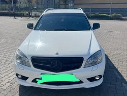 Weiß Gebraucht 2009 Mercedes C320 AMG Kombi | 10.300 € (Teuer)