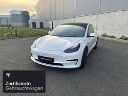 Weiß Gebraucht 2021 Tesla Model 3 Long Range AWD Limousine | 28.600 € (Fairer Preis)