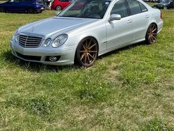 Silber Gebraucht 2006 Mercedes E320 Limousine | 14.000 €