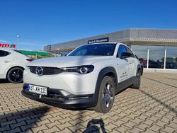 Ceramic white Gebraucht 2023 Mazda MX30 Ad'Vantage SUV | 18.990 € (Fairer Preis)