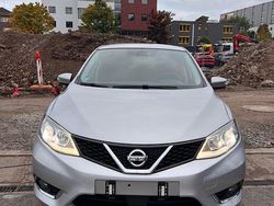 Silber Gebraucht 2017 Nissan Pulsar N-Connecta Limousine | 9.499 € (Fairer Preis)
