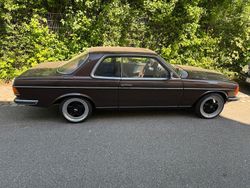 Braun Gebraucht 1982 Mercedes E280 Coupé | 18.000 €
