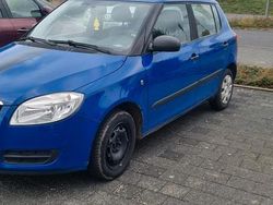 Blau Gebraucht 2008 VW Golf VI Kleinwagen | 1.000 €