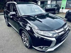 Schwarz Gebraucht 2016 Mitsubishi Outlander SUV | 18.950 € (Fairer Preis)