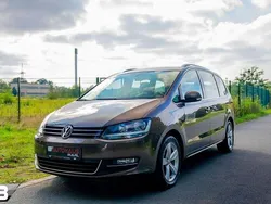 Braun Gebraucht 2011 VW Sharan Highline Van / Kleinbus | 12.900 € (Etwas zu teuer)