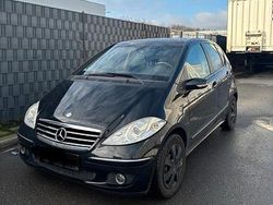 Schwarz Gebraucht 2006 Mercedes A150 Avantgarde Limousine | 3.000 € (Teuer)