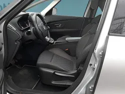 Silber Gebraucht 2020 Renault Grand Scénic IV Van / Kleinbus | 20.199 € (Etwas zu teuer)