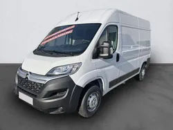 Eisweiß Gebraucht 2024 Citroën Jumper Van / Kleinbus | 25.980 € (Superpreis)