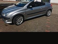 Silber Gebraucht 2002 Peugeot 206 Cabrio | 1.950 € (Superpreis)