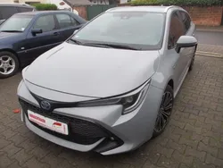 Grau Gebraucht 2020 Toyota Corolla Team Kombi | 18.700 € (Guter Preis)