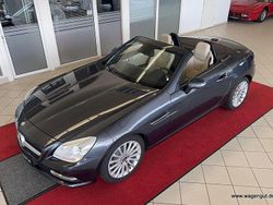 Grau Gebraucht 2011 Mercedes SLK200 Cabrio | 16.990 € (Fairer Preis)
