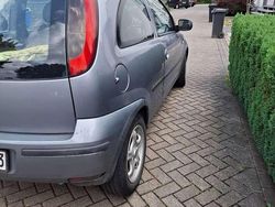 Silber Gebraucht 2004 Opel Corsa Limousine | 950 € (Fairer Preis)