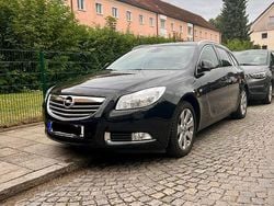 Schwarz Gebraucht 2011 Opel Insignia Design Edition Limousine | 4.999 € (Guter Preis)