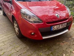 Gebraucht 2009 Renault Clio II Dynamique Limousine | 1.999 € (Fairer Preis)