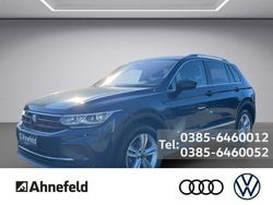 Blue metallic Gebraucht 2023 VW Tiguan Move SUV | 39.999 € (Teuer)