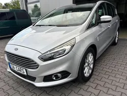 Silber Gebraucht 2017 Ford S-MAX Titanium Van / Kleinbus | 11.900 € (Fairer Preis)