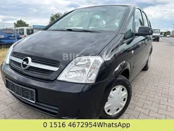 Schwarz Gebraucht 2005 Opel Meriva Edition Van / Kleinbus | 3.490 € (Etwas zu teuer)