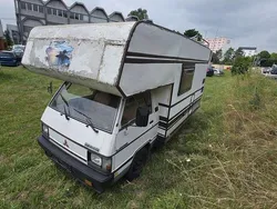 Weiß Gebraucht 1985 Mitsubishi L300 | 1.990 €