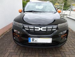 Schwarz Gebraucht 2023 Dacia Spring Essentiel Kleinwagen | 10.900 € (Superpreis)