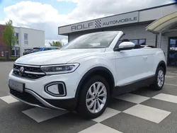 Weiß pure white Gebraucht 2023 VW T-Roc Style SUV | 25.980 € (Etwas zu teuer)